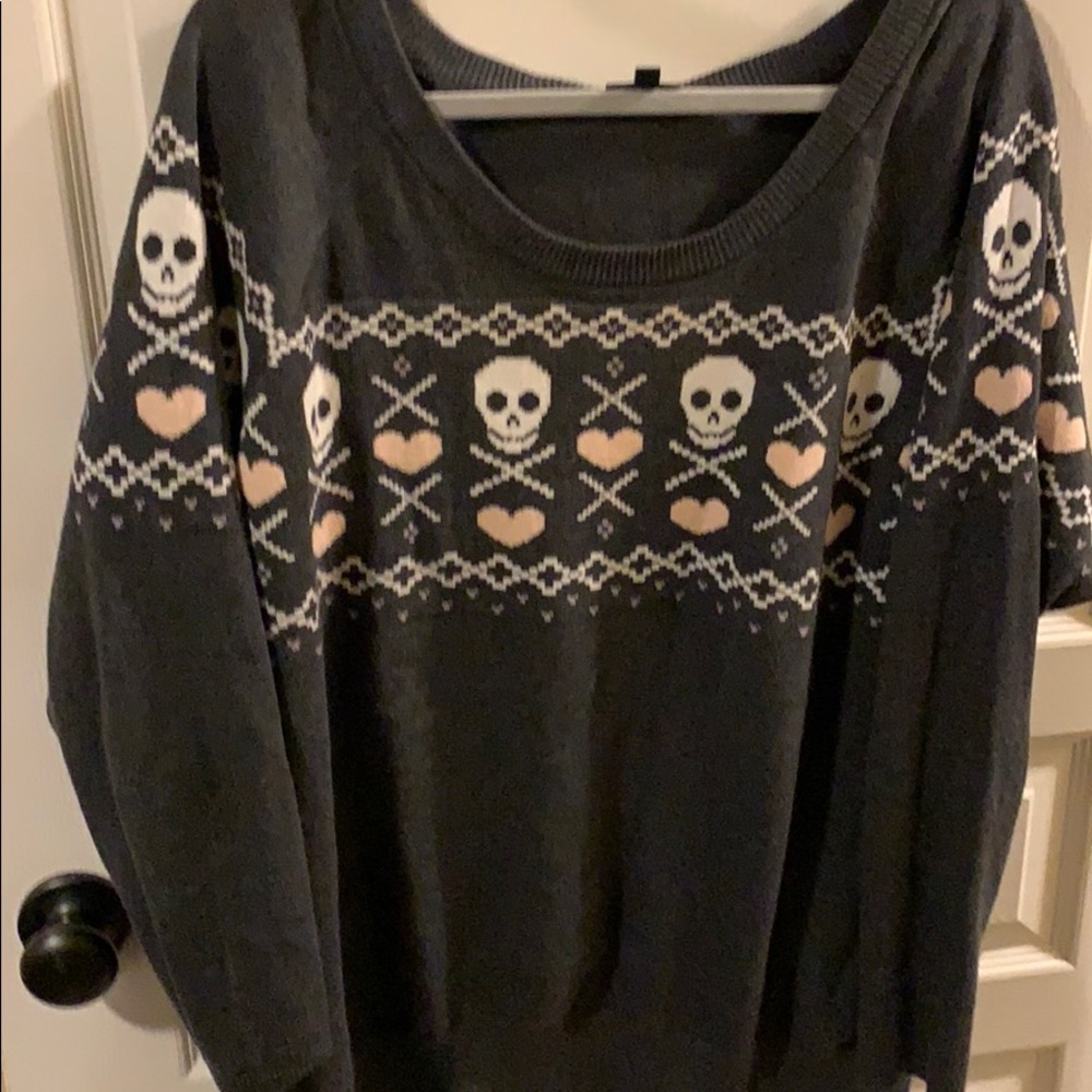 Grey sweater